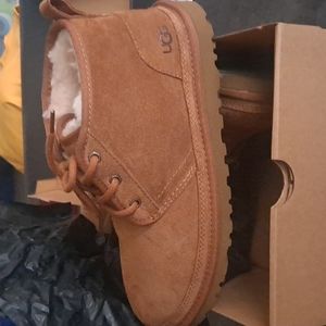 Ugg  unisex short boots